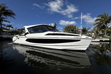 36' Aquila 2023 Yacht For Sale